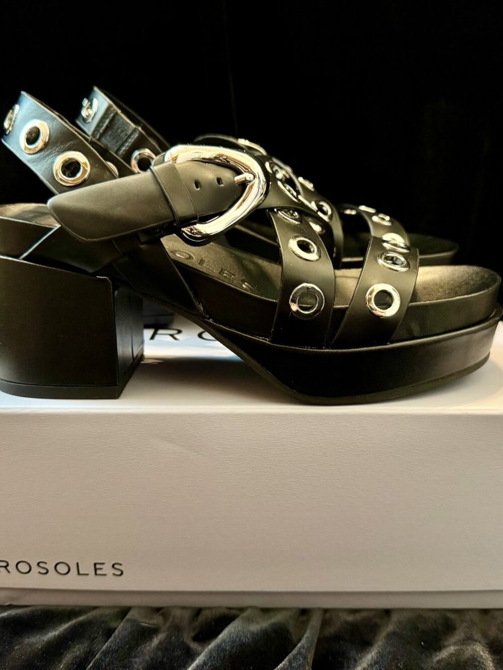 Aerosoles Womens Black Leather Cleveland Heeled Sandal SZ 7.5